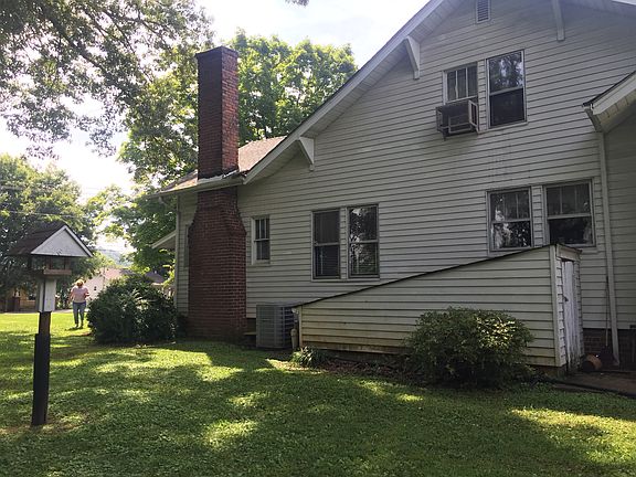 3rd image of 3319 Sevier Ave