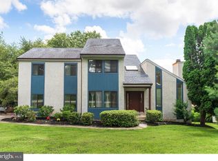328 Taylors Mill Rd, West Chester, PA 19380