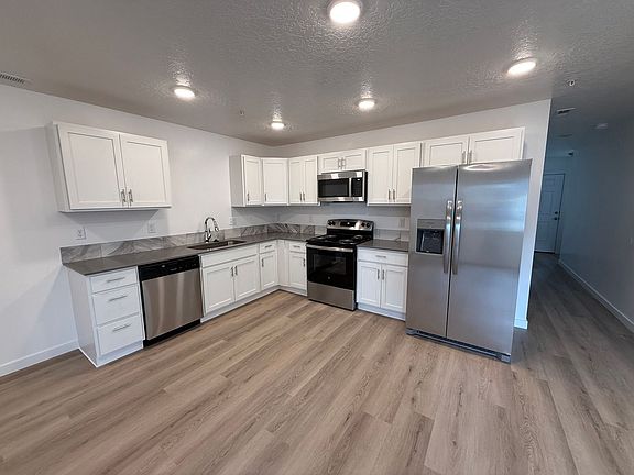 5th image of 5697 E Surfers Point Ln #2