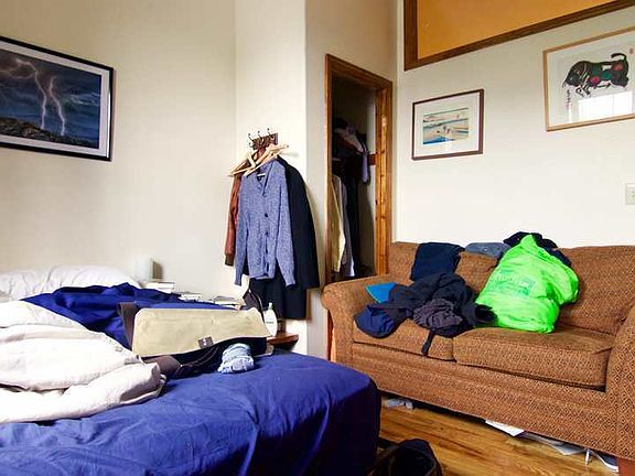 5th image of 763 Saint Johns Pl APT 2R