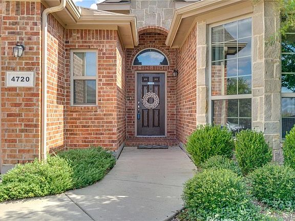 3rd image of 4720 Shagbark Dr