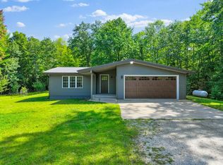 3342 Froelick Rd, Abrams, WI 54101