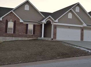 2390 Fountain Dr, Barnhart, MO 63012
