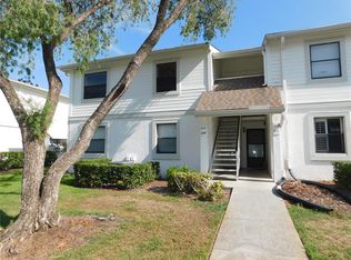 209 Meadow Ln #209, Oldsmar, FL 34677