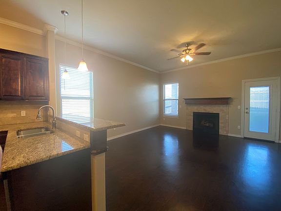 4th image of 7404 Prairie Twyne Dr