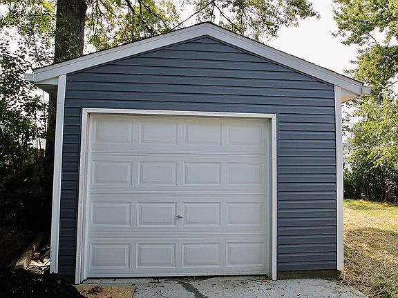 3rd image of 30120 Robert St