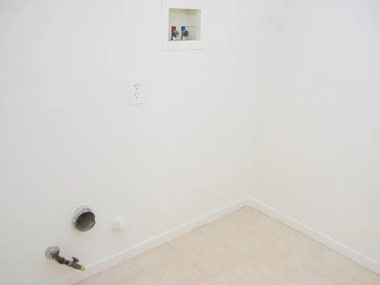 9493 Grove Ridge Ave — Photo 16
