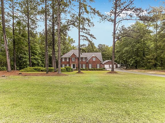 2nd image of 849 Lake Royal Dr