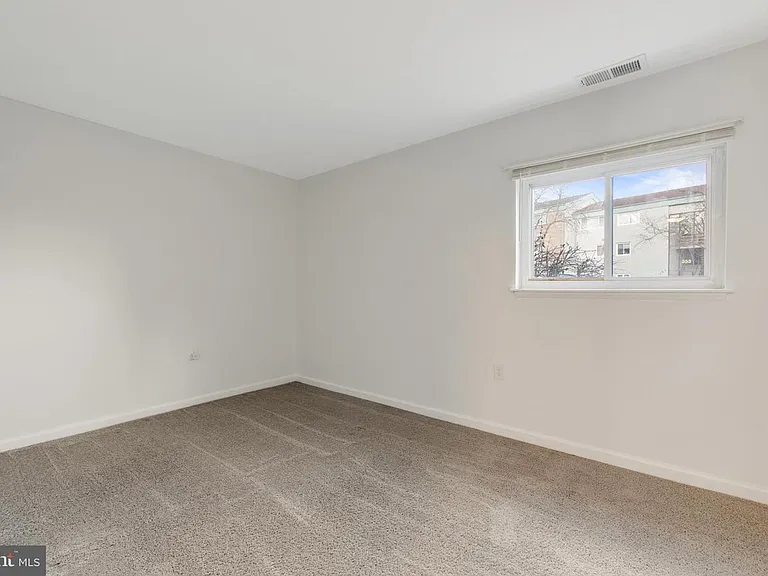 350 Gatewater Ct #A — Photo 25
