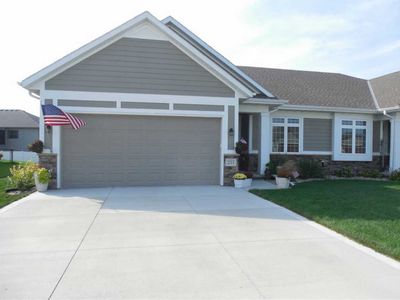211 Delmar Cir, North Sioux City, SD, 57049