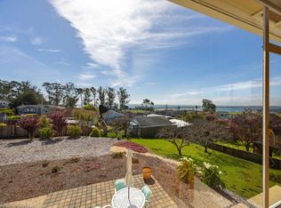 242 Francisco St, El Granada, CA 94018