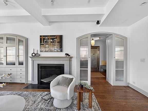 3rd image of 410 W 24th St #19BCE
