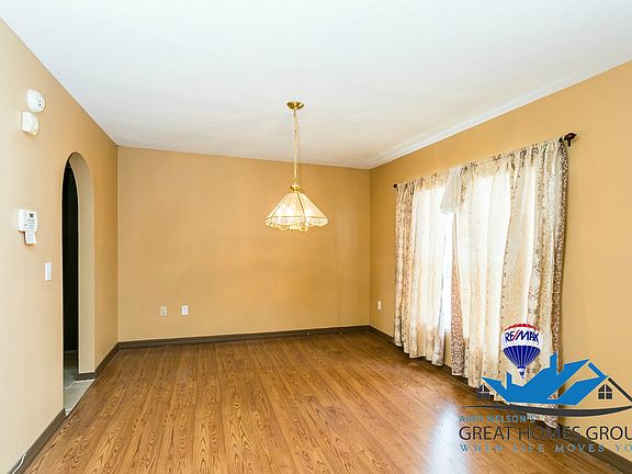 3rd image of 316 Baccarat Ct
