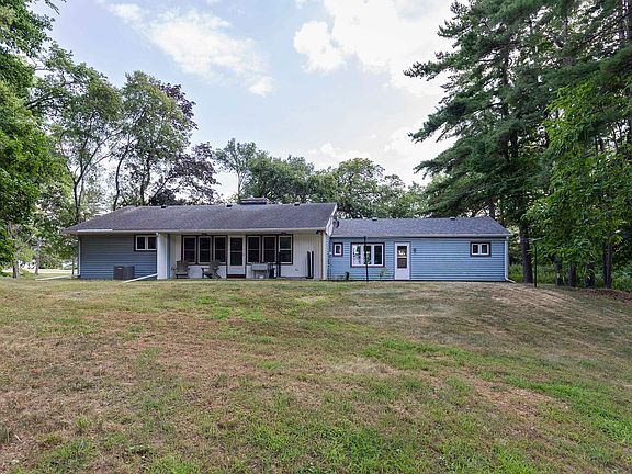 4th image of W5840 Hackbarth Rd