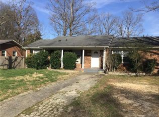 6300 Spring Garden Ln, Charlotte, NC 28213