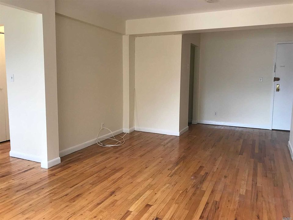 2nd image of 985 Oceanfront APT 6