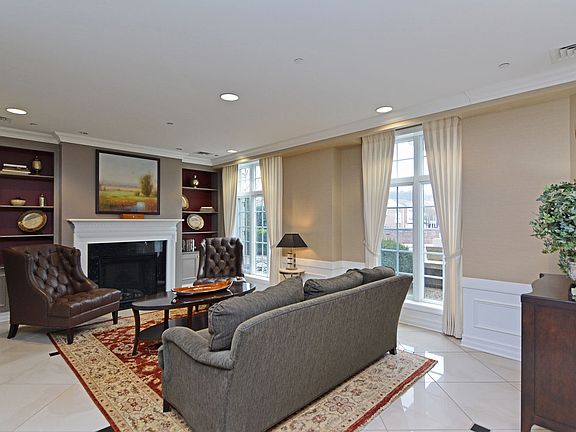 5th image of 100 Vista Cir APT 410