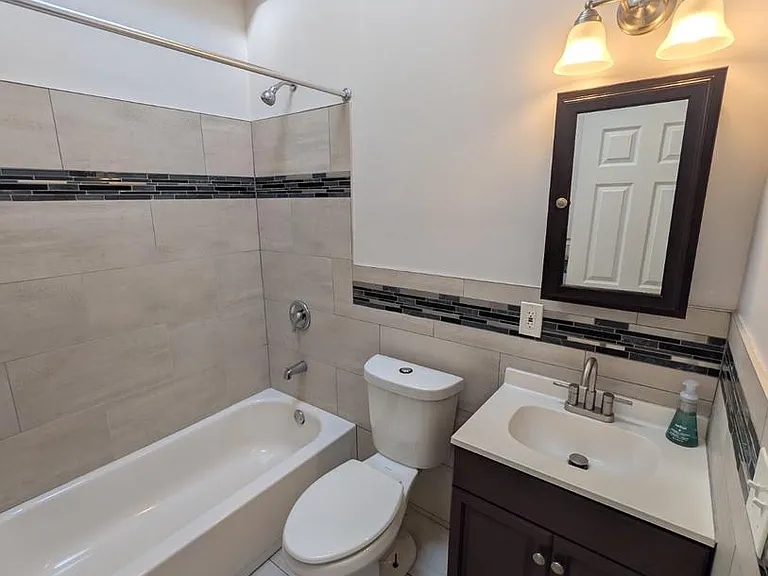 5933 Trinity 2nd Loop #2ND FLOOR — Photo 17