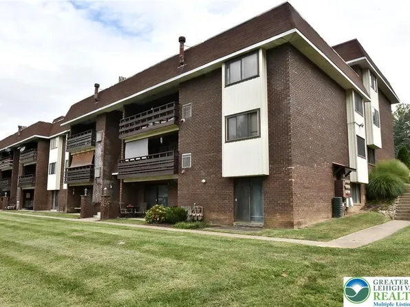 1575 Creekside Rd APT A20, Whitehall, PA 18052
