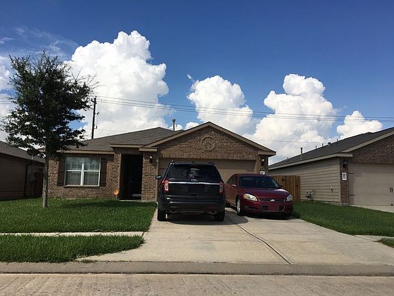 2nd image of 7019 Acacia Ln