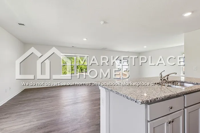 702 Newtons Way — Photo 4