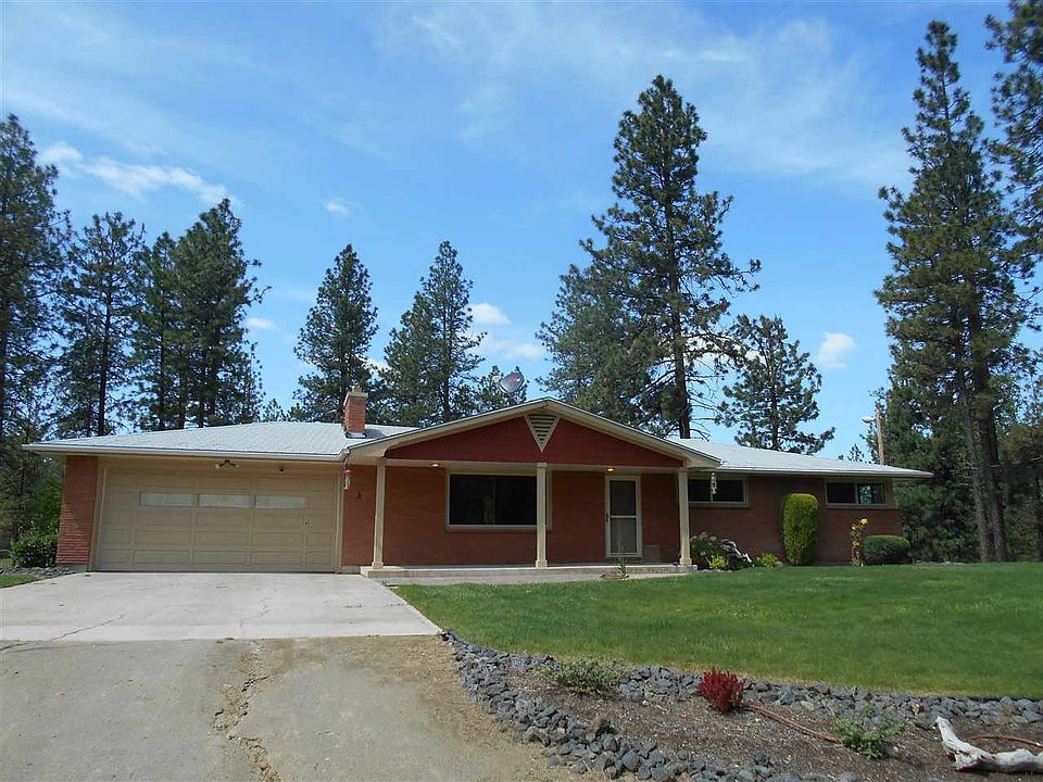 1st image of 11 N Pine Cone Ln