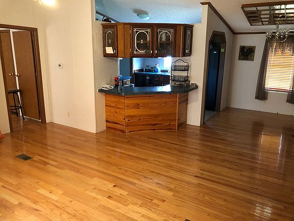 LIVING ROOM WITH BAR
