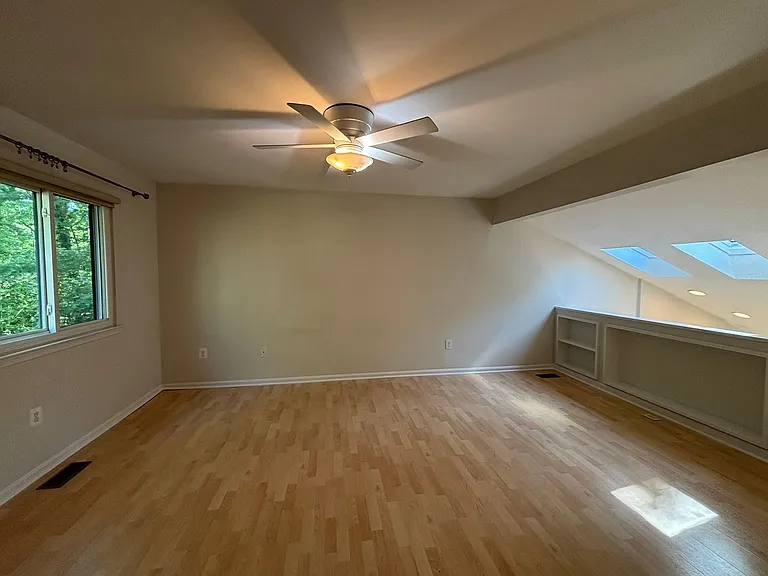 1240 Youngs Farm Rd — Photo 20
