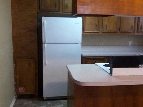 3rd image of 4100 N 24th Ln APT 13