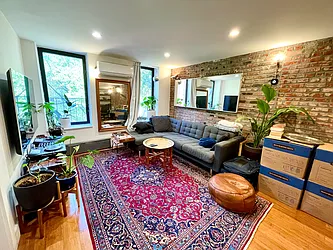 Rented by Safdie Realty Group