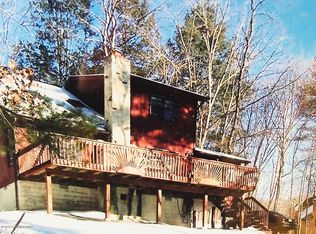 236 Manchester Dr, Bushkill, PA 18324