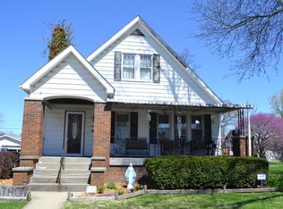928 E Broadway, Centralia, IL 62801