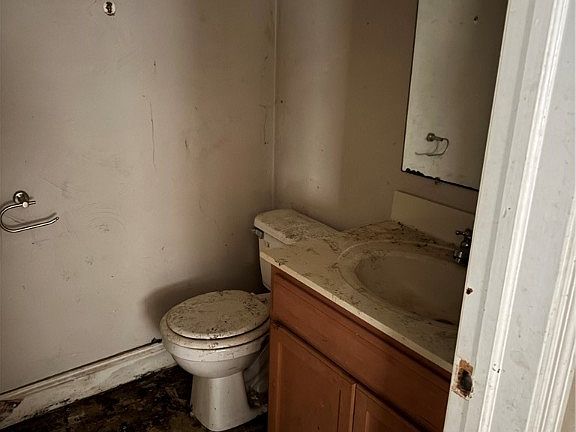 4th image of 114 Duquesne Ave