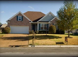 1035 Persimmon Dr, Spring Hill, TN 37174