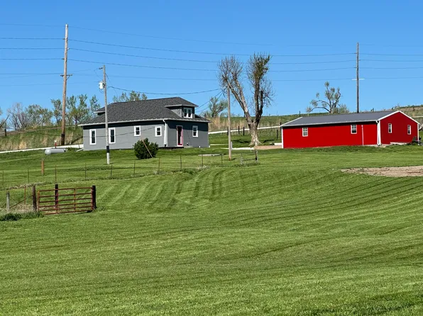 1412 150th St, Corning, IA 50841