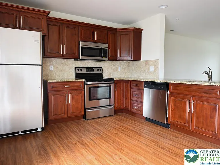 7406 Allemaengel Rd #2 — Photo 6