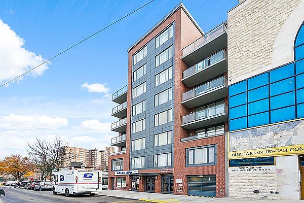 1st image of 10620 70th Ave APT 5B