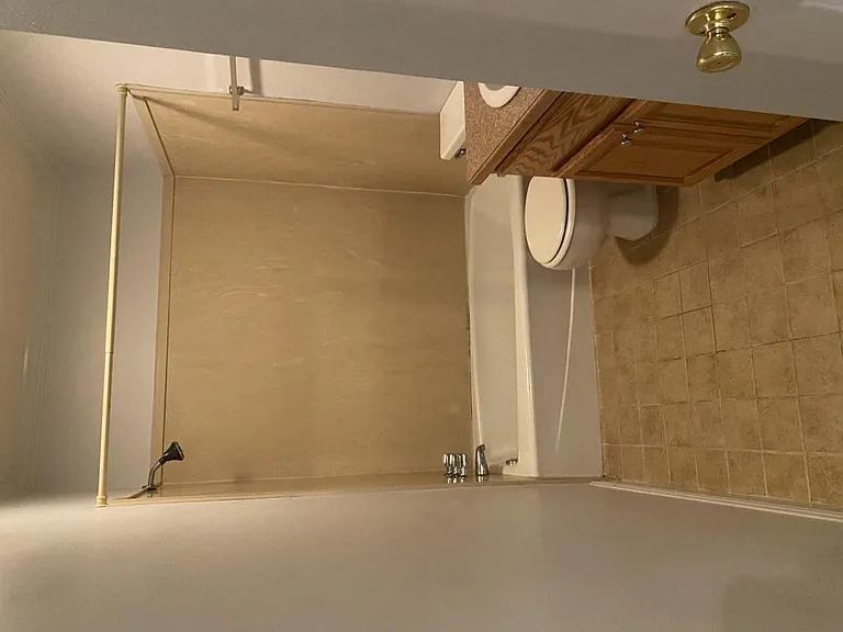 950 Jefferson Dr — Photo 7