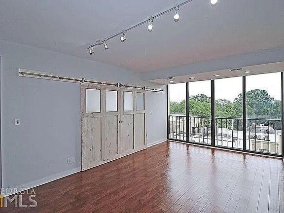4th image of 145 15th St NE APT 224