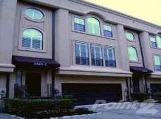 2425 Dorrington St, Houston, TX 77030