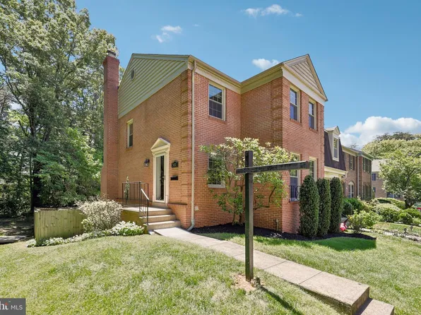 5421 Cheshire Meadows Way, Fairfax, VA 22032