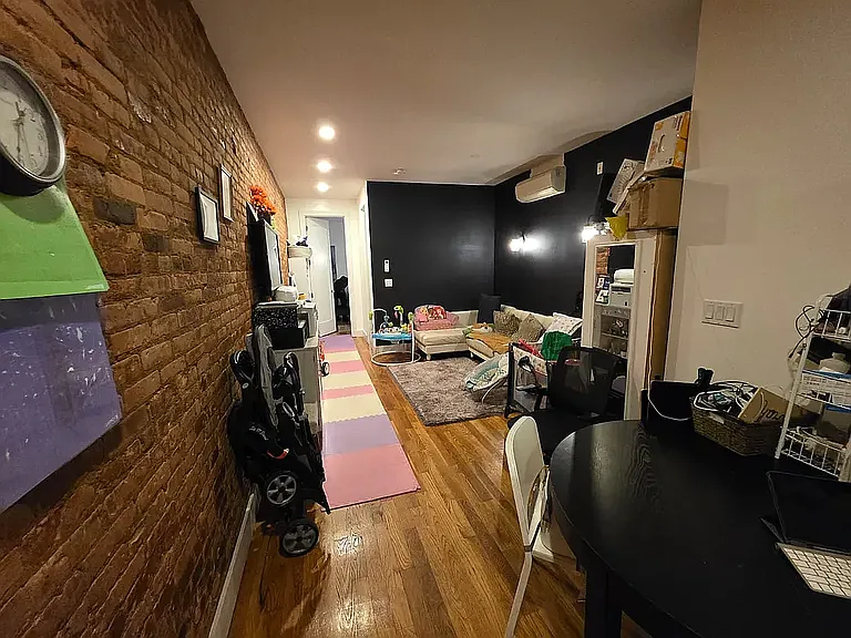 1821 Bleecker St #1L — Photo 4
