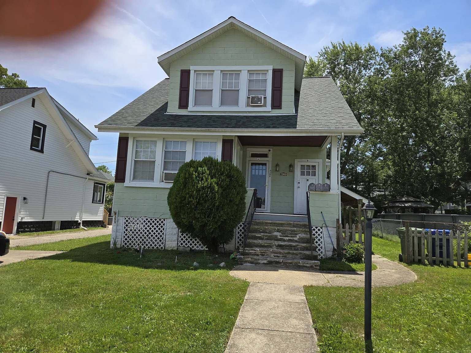 Studio, 450 sqft, $700 — Photo 1