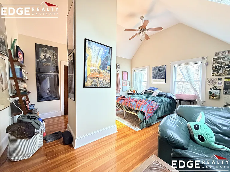 73 Leicester St #2 — Photo 18
