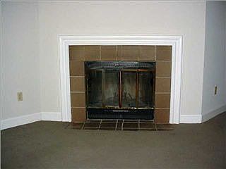 3rd image of 324 Lindsay St APT 3
