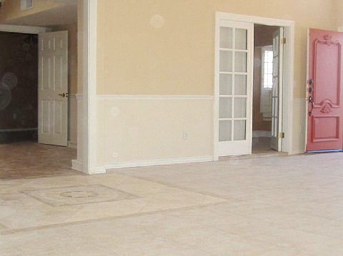 4th image of 5853 Sandpiper Dr