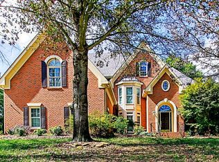 12413 Somersworth Dr, Knoxville, TN 37934
