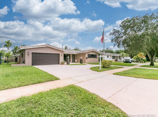 5029 Tyler St, Hollywood, FL 33021