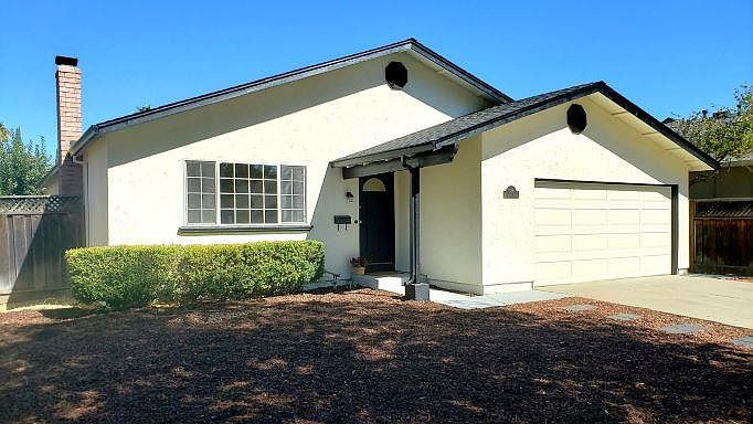 1st image of 388 Lassenpark Cir