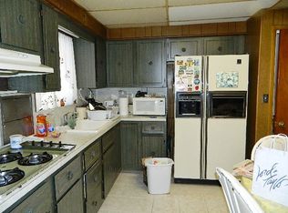 96 Irvington Rd, Teaneck, NJ 07666